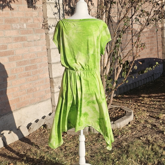 Double D Ranch neon green Indian dress - Picture 5 of 7